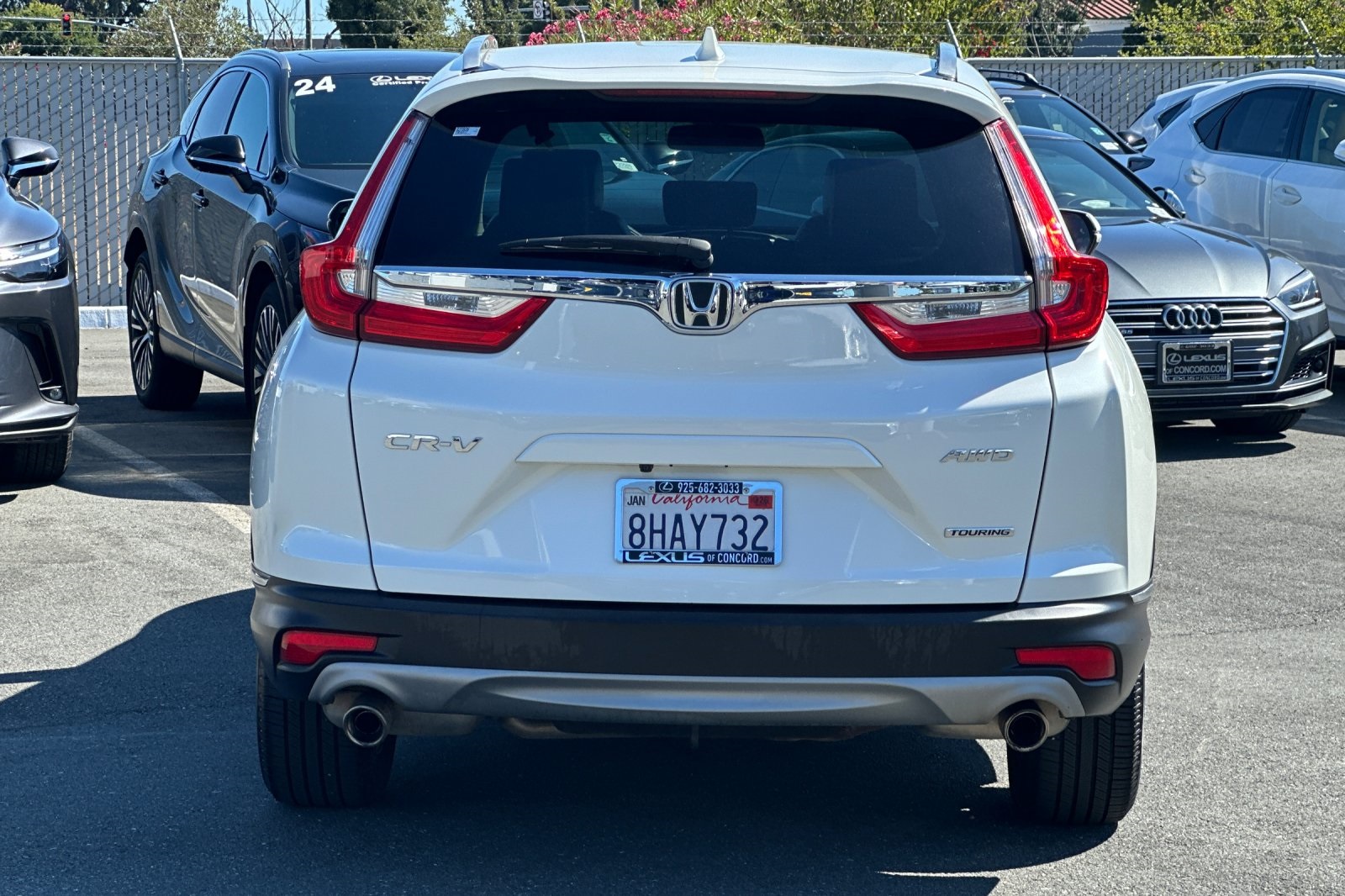 2018 Honda CR-V Touring photo 5