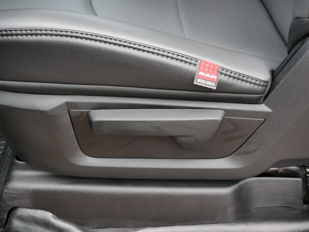 Used 2024 RAM Ram 3500 Pickup Tradesman with VIN 3C63R3AJ1RG362799 for sale in Coon Rapids, Minnesota