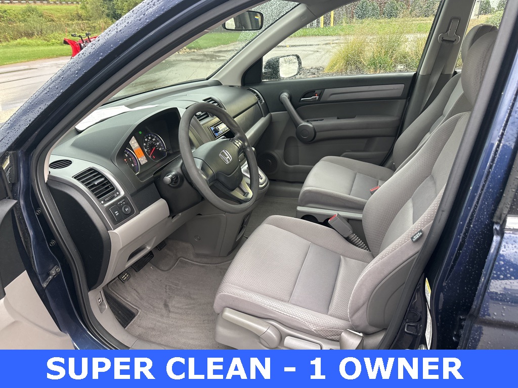2008 Honda CR-V LX photo 2