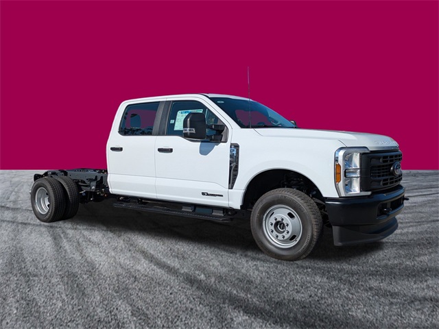 2026 Ford F-350 XL photo 2