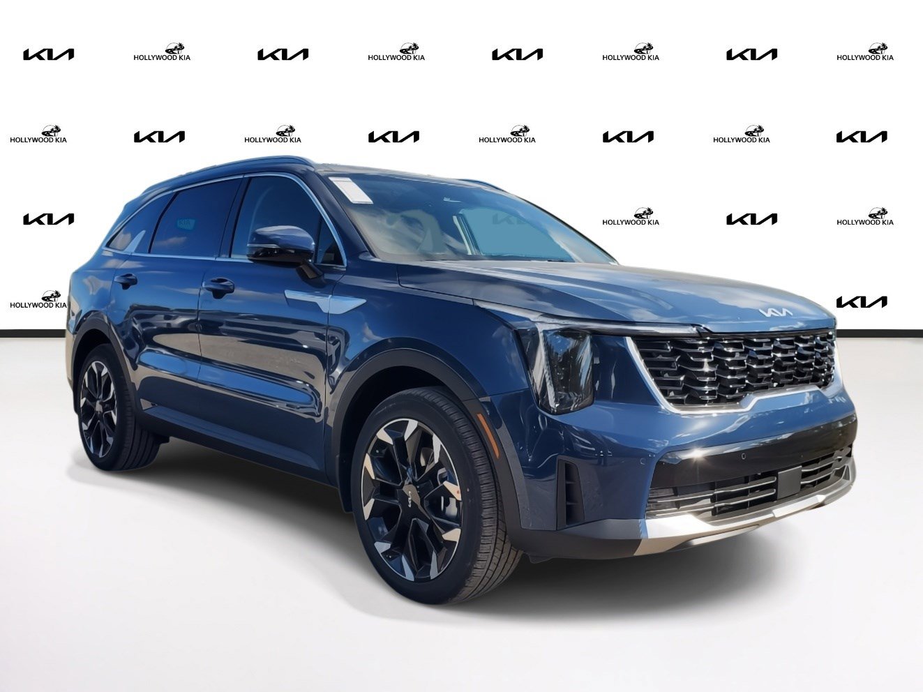 2025 Kia Sorento SX photo 2