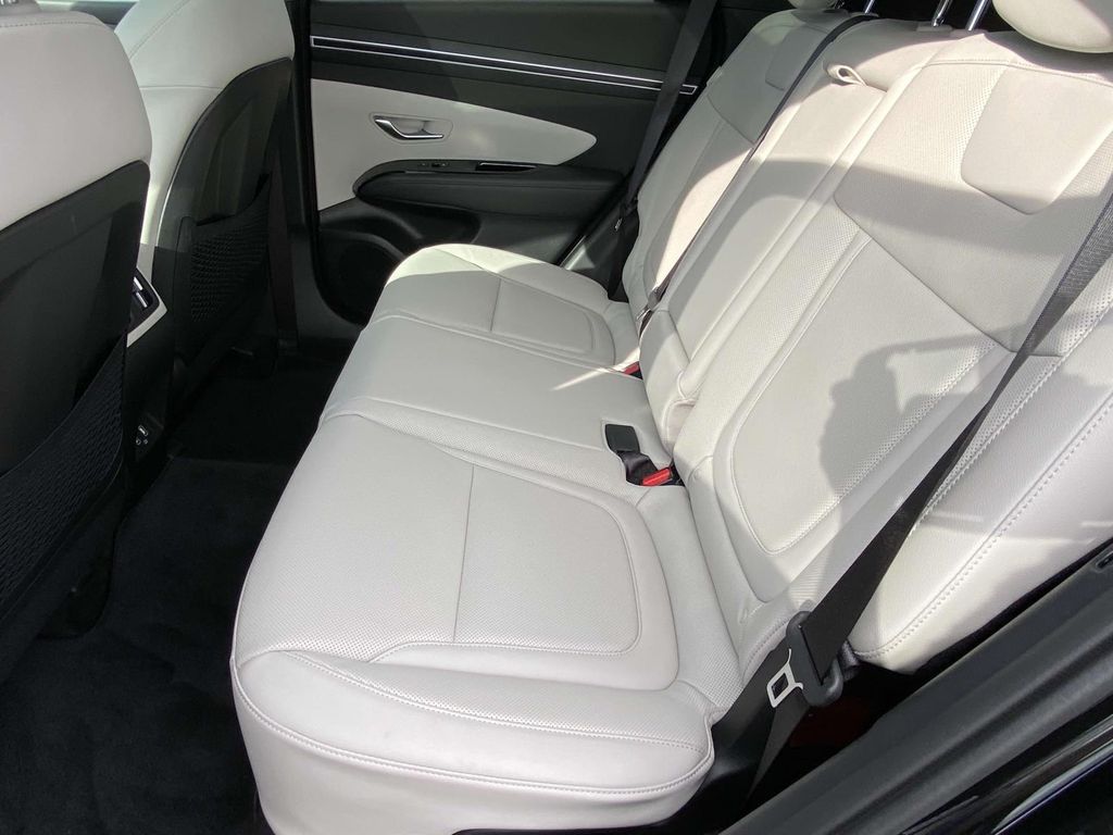 2024 Hyundai Tucson Hybrid Limited photo 9