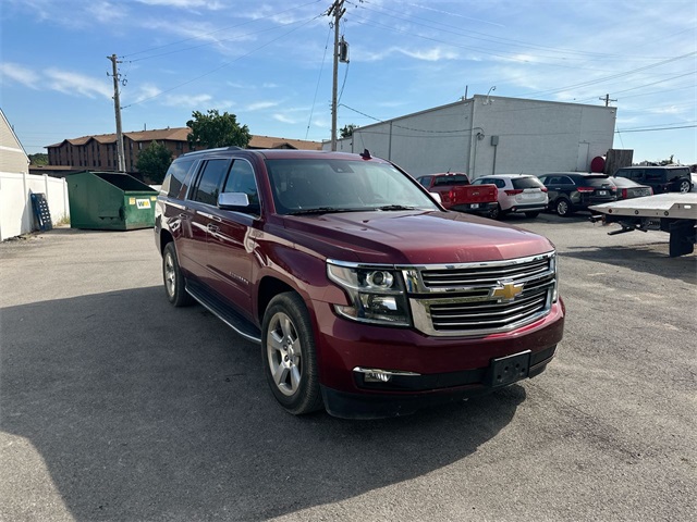 2018 Chevrolet Suburban Premier photo 25