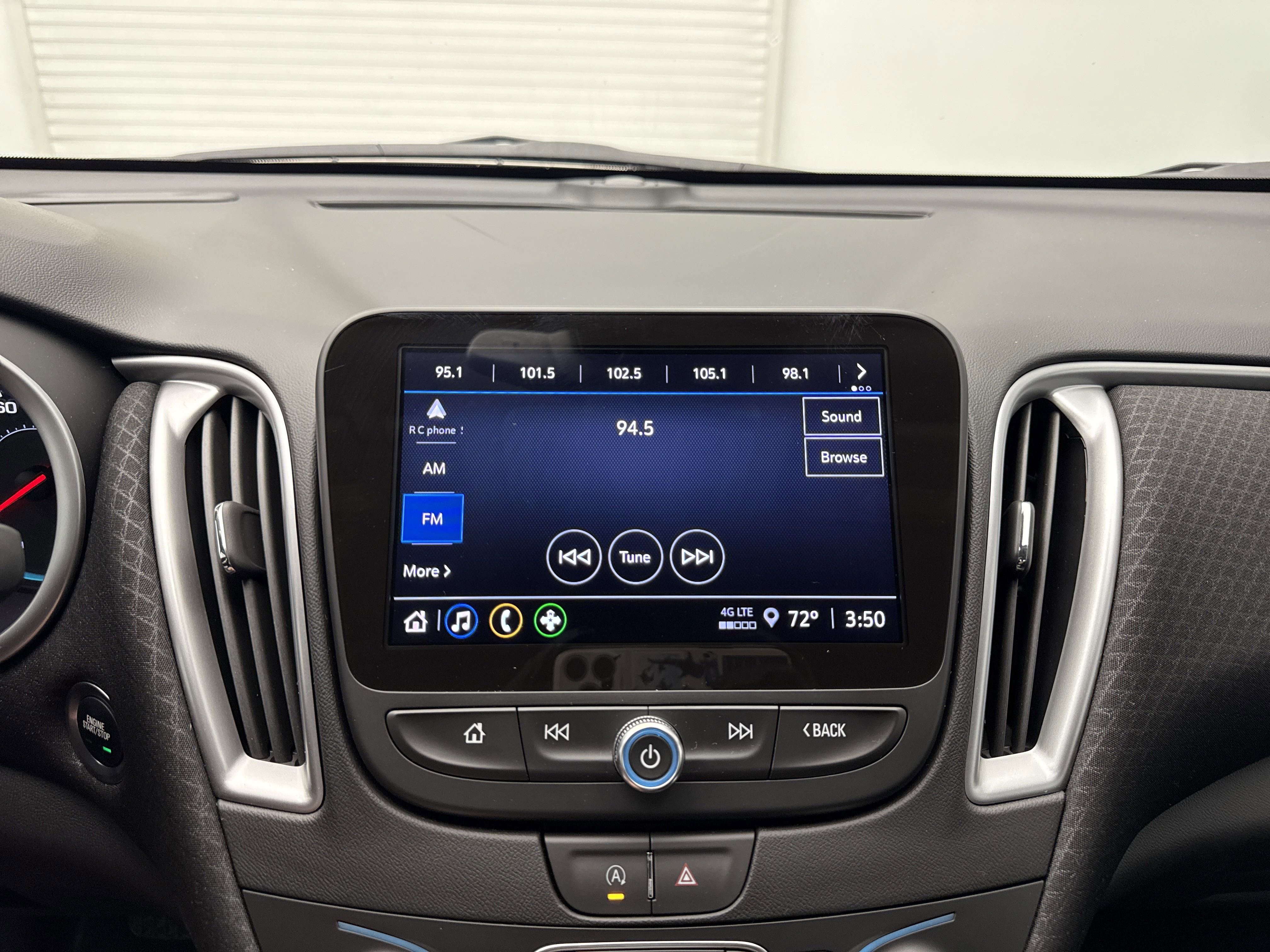 2025 Chevrolet Malibu LS photo 20