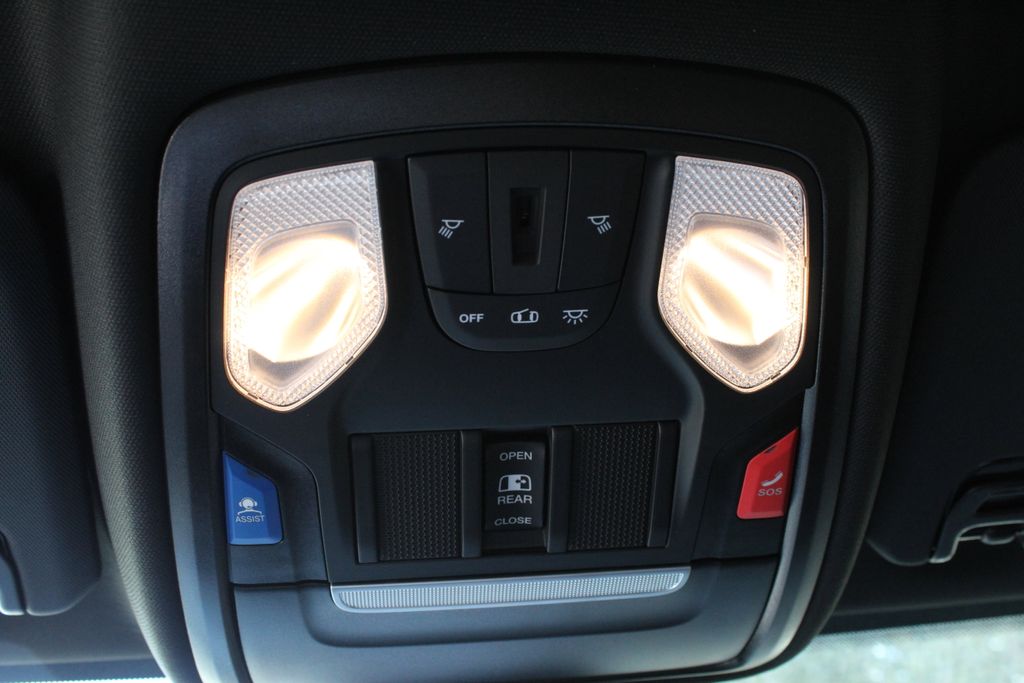 2024 Ram 2500 Tradesman photo 15