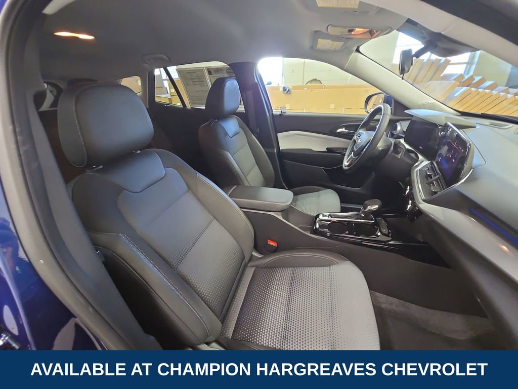2024 Chevrolet Trax photo 27