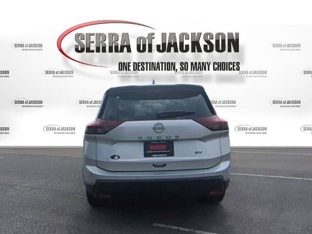 2024 Nissan Rogue SV photo 7