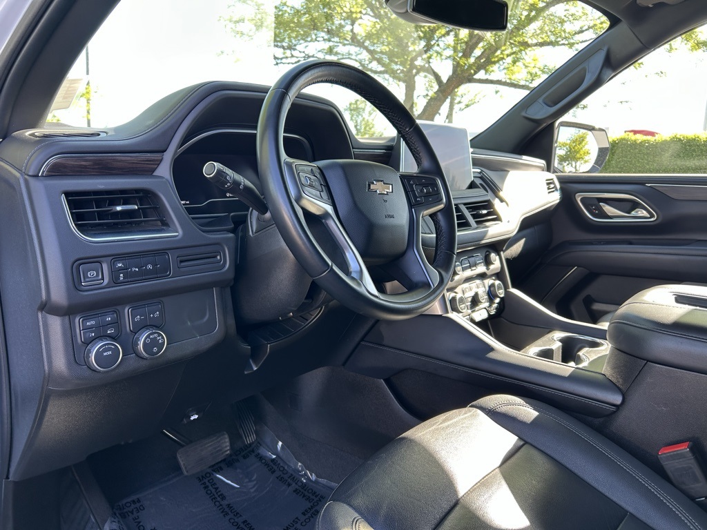 2023 Chevrolet Tahoe LT photo 13