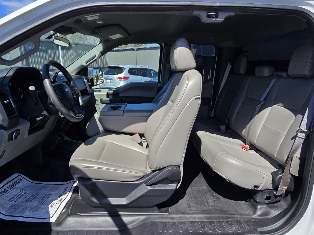 2020 Ford F-150 XL photo 11