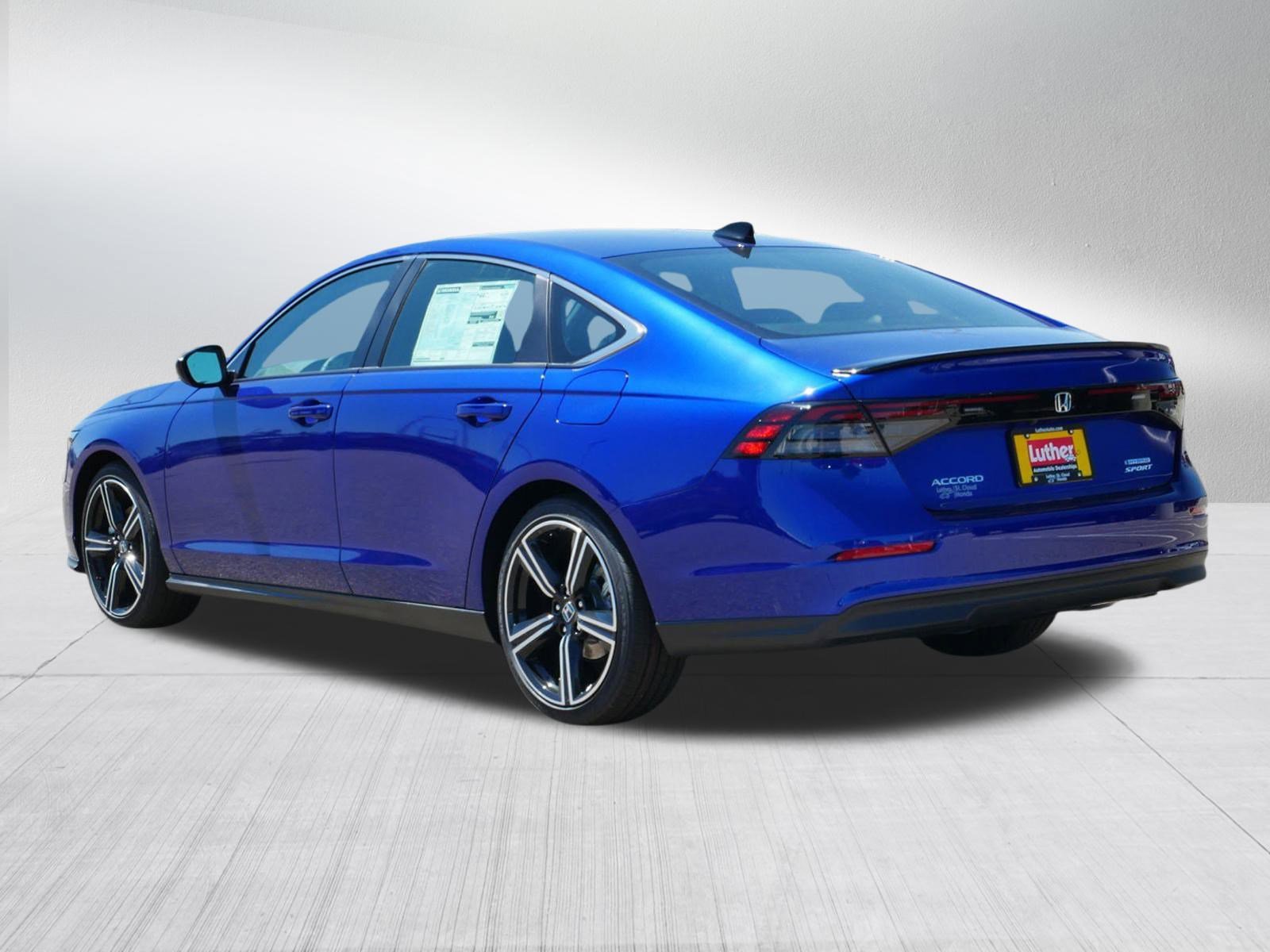 2025 Honda Accord Hybrid Sport photo 3