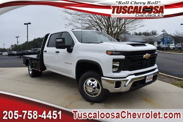 2025 Chevrolet Silverado HD WT's photo