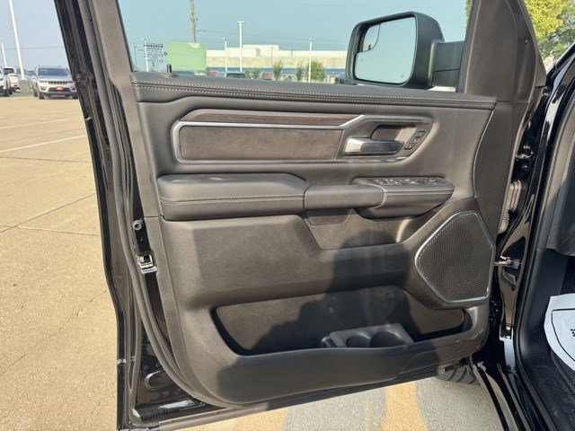 2026 Ram 1500 Laramie photo 5