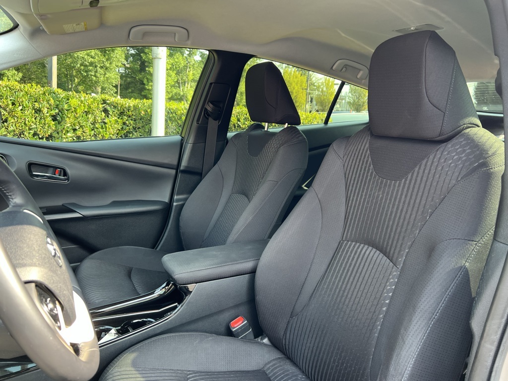 2019 Toyota Prius Prime Plus Premium Advanced photo 12