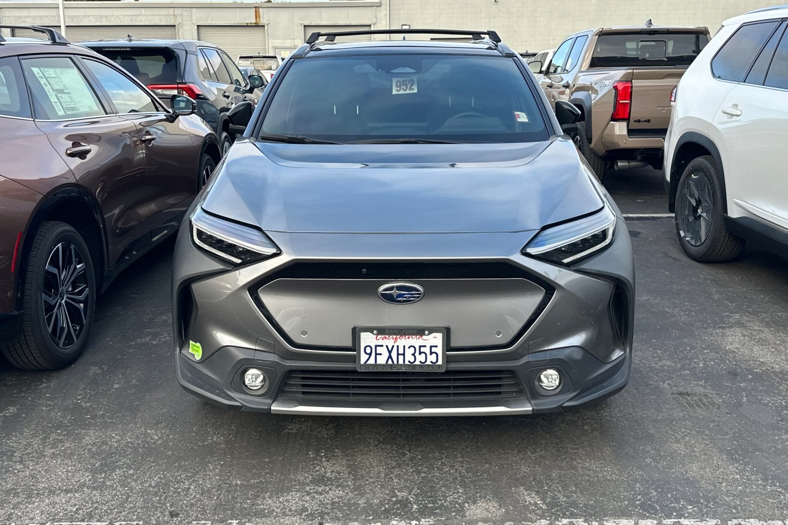 2023 Subaru Solterra Touring photo 4