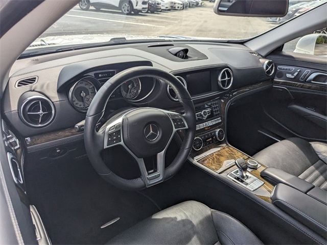 2015 Mercedes Benz SL 400 photo 8