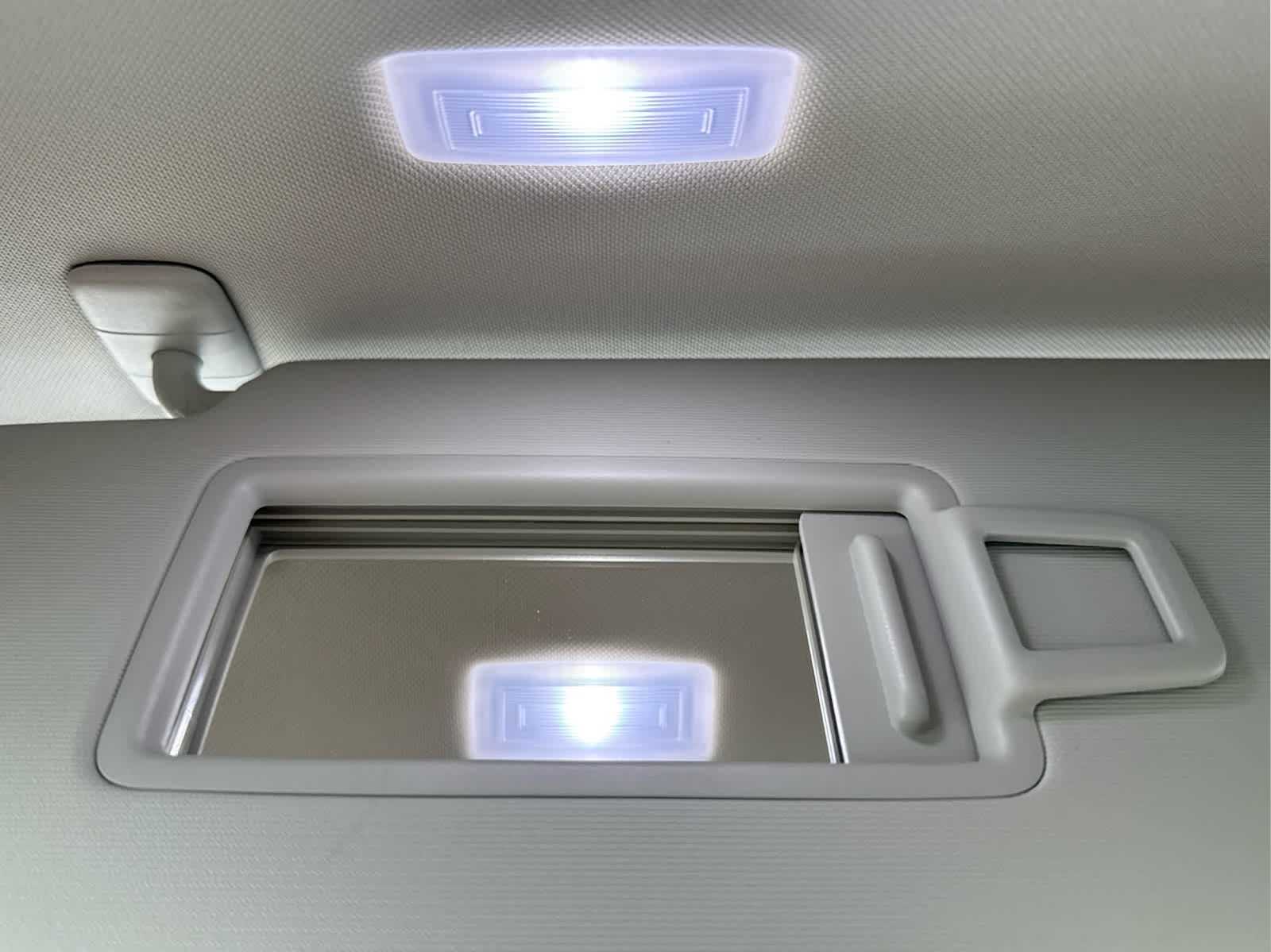 2025 Volkswagen Tiguan SE photo 31