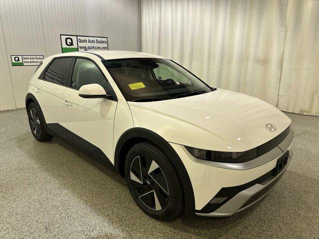 2026 Hyundai Ioniq 5 SEL photo 3