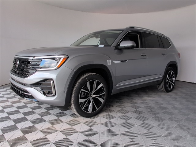 2026 Volkswagen Atlas SEL Premium R-Line photo 4