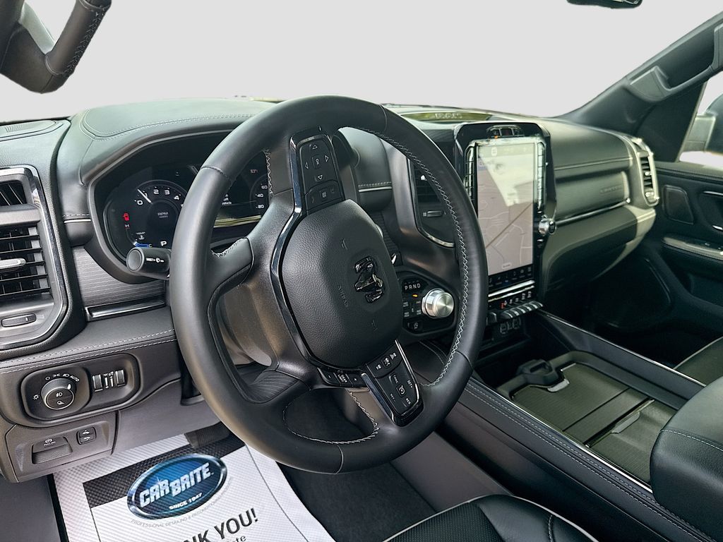 2023 Ram 1500 Limited photo 9