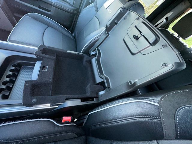 2025 Ram 2500 Laramie photo 25