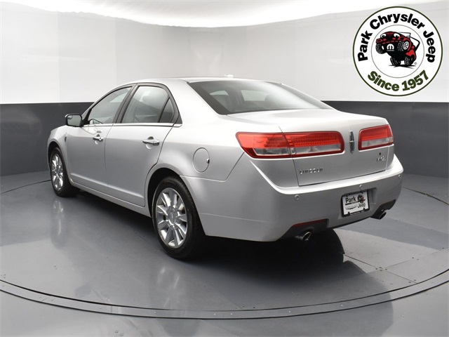 2012 Lincoln MKZ Base photo 4
