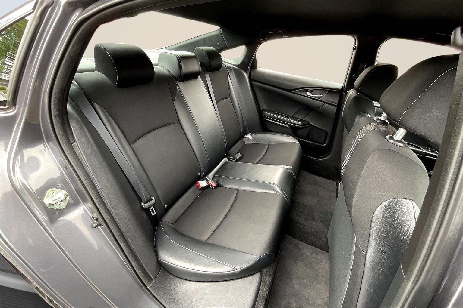 2019 Honda Civic Sport photo 26