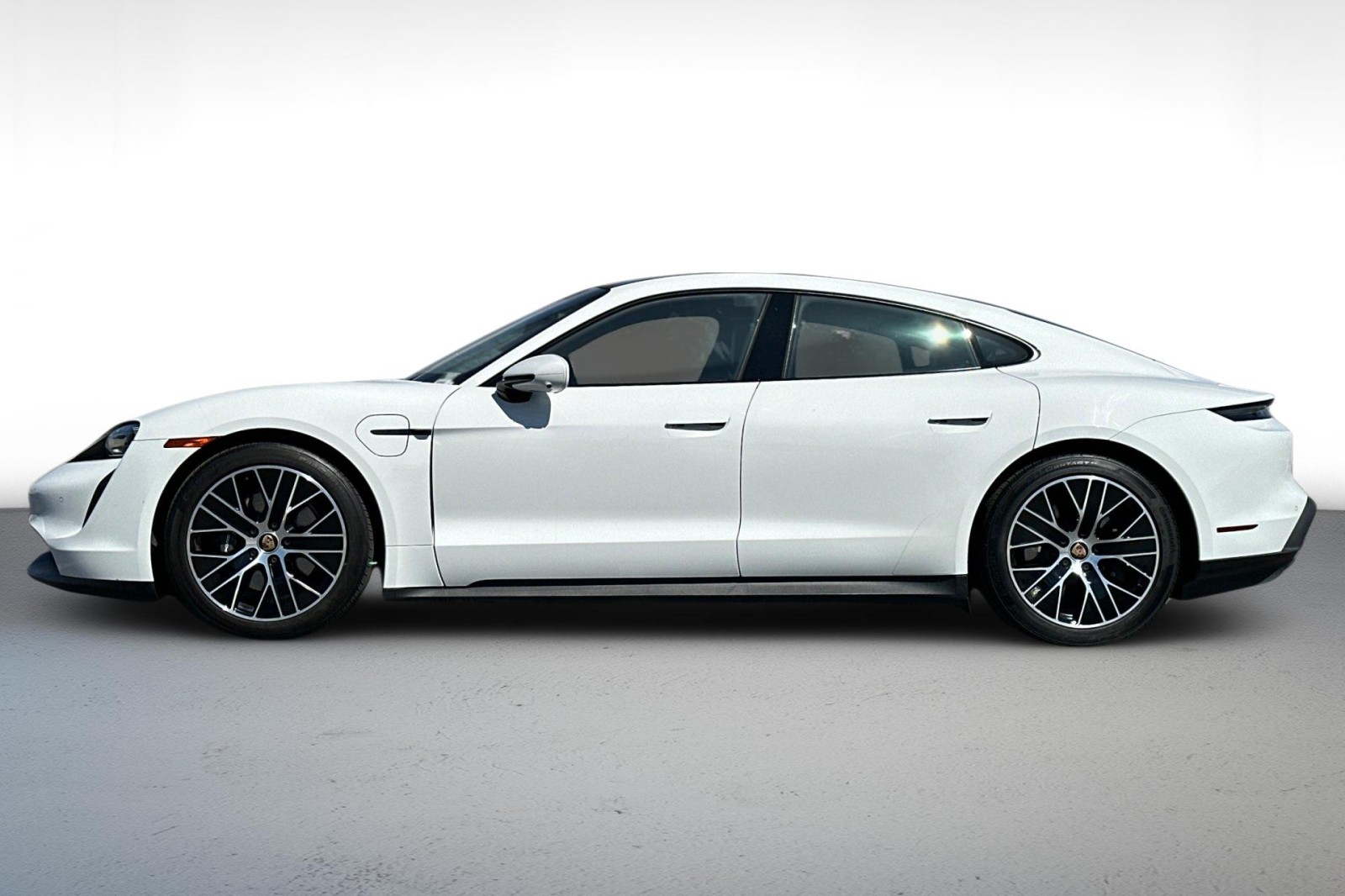 Certified 2022 Porsche Taycan Base with VIN WP0AA2Y12NSA11431 for sale in Long Beach, CA