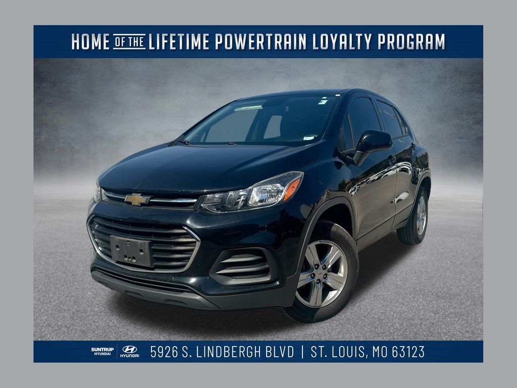 2017 Chevrolet Trax LS's photo