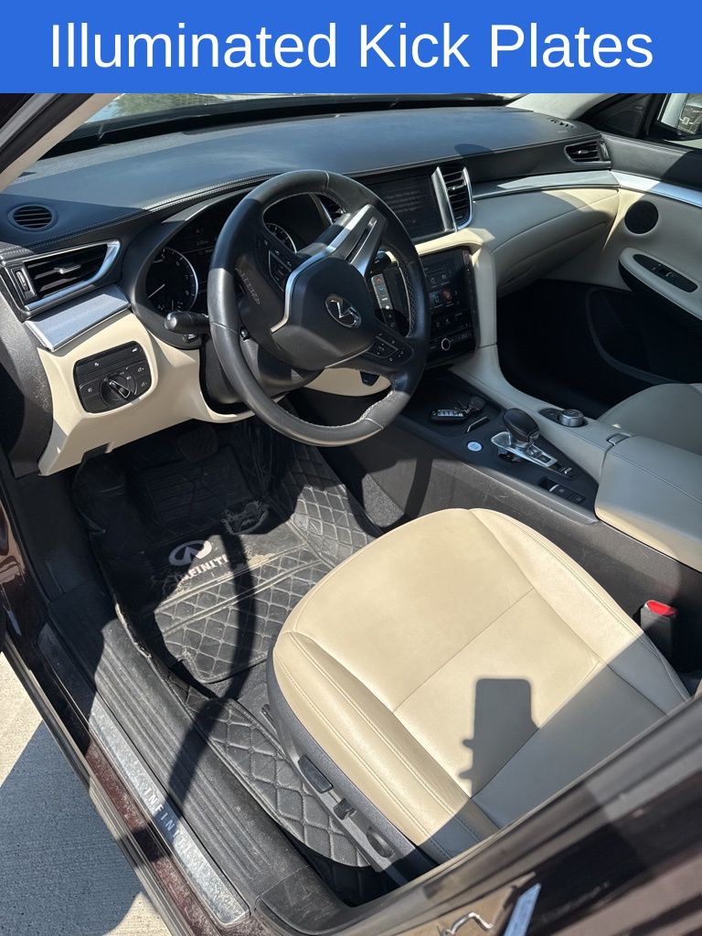 2020 Infiniti QX50 Luxe photo 4