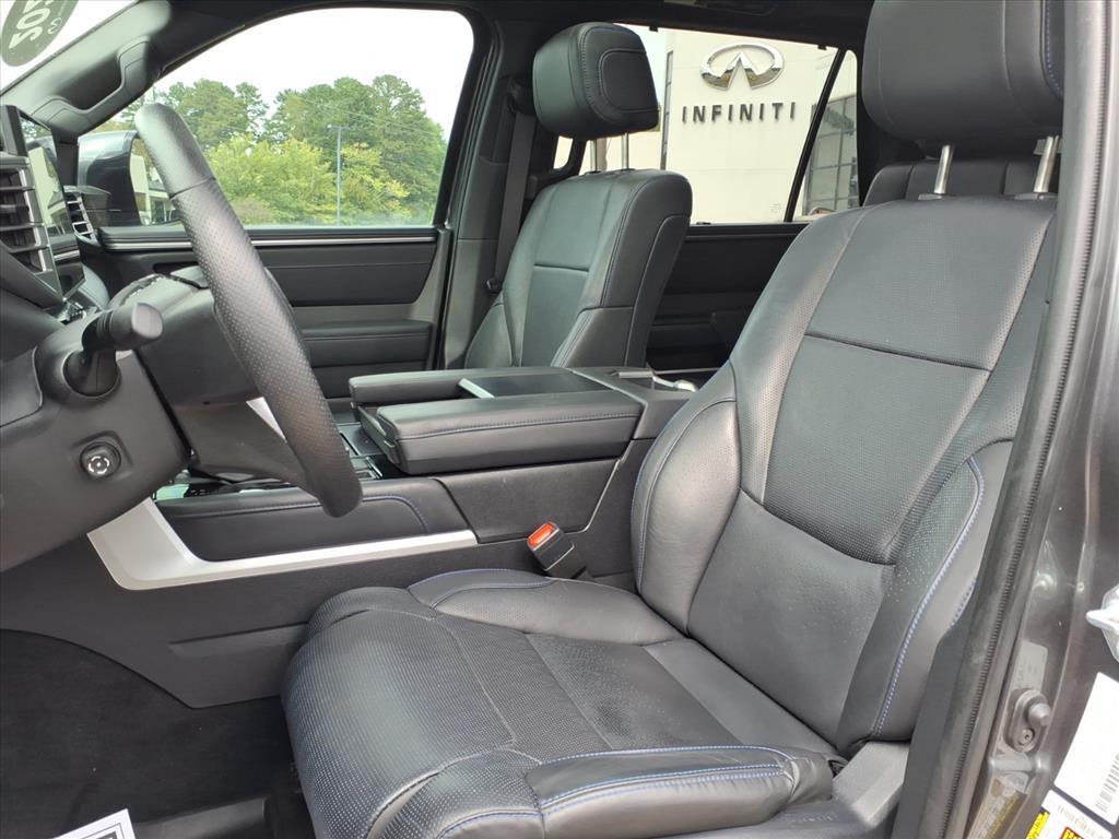2024 Toyota Sequoia Platinum photo 3