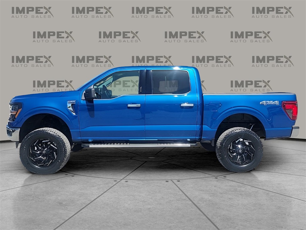2024 Ford F-150 XLT photo 2