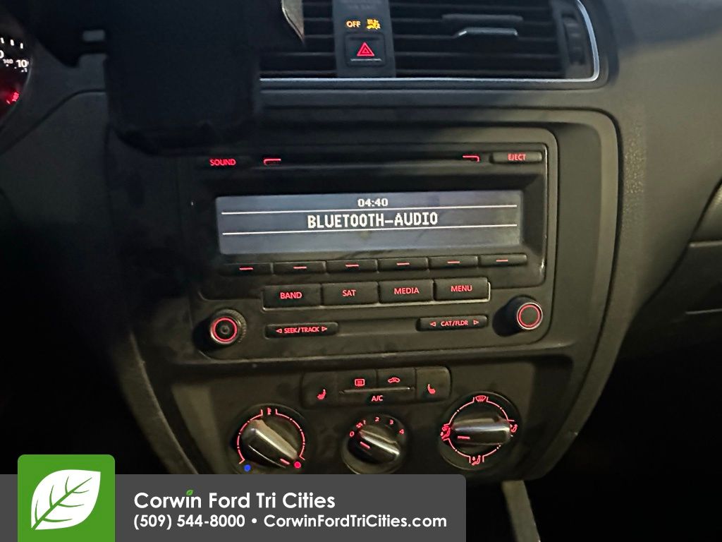 Used 2015 Volkswagen Jetta SE with VIN 3VWD17AJ9FM407171 for sale in Pasco, WA