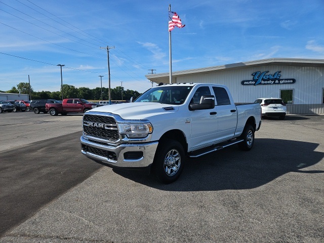 2024 Ram 2500 Tradesman photo 2