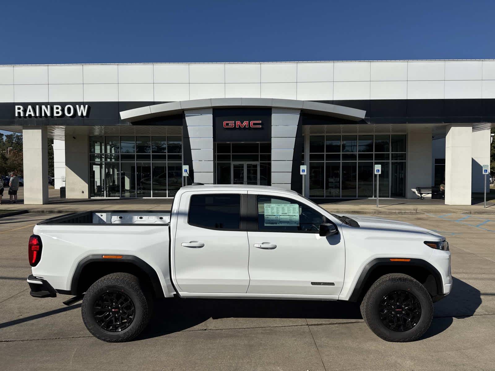 2026 GMC Canyon Elevation's photo