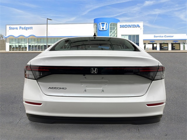 2025 Honda Accord SE photo 4