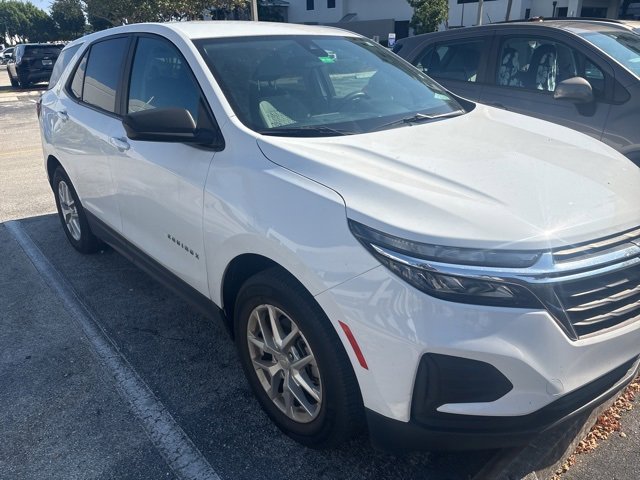 2022 Chevrolet Equinox LS