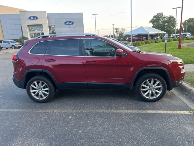 Used 2014 Jeep Cherokee Limited with VIN 1C4PJMDS0EW196427 for sale in Apple Valley, Minnesota
