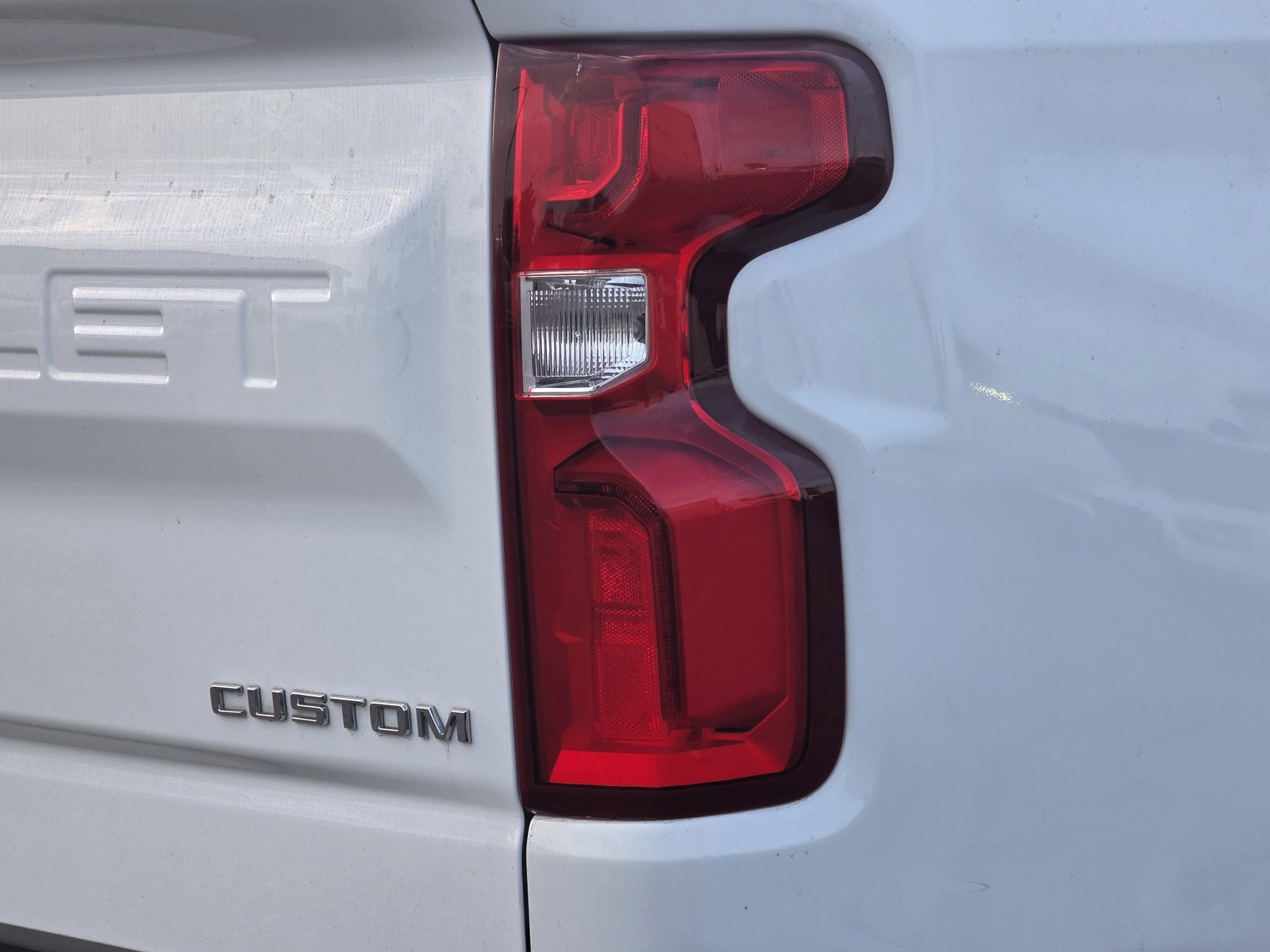 2021 Chevrolet Silverado 1500 Custom photo 11