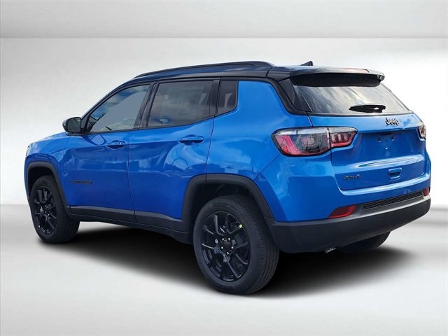 2024 Jeep Compass Latitude photo 5