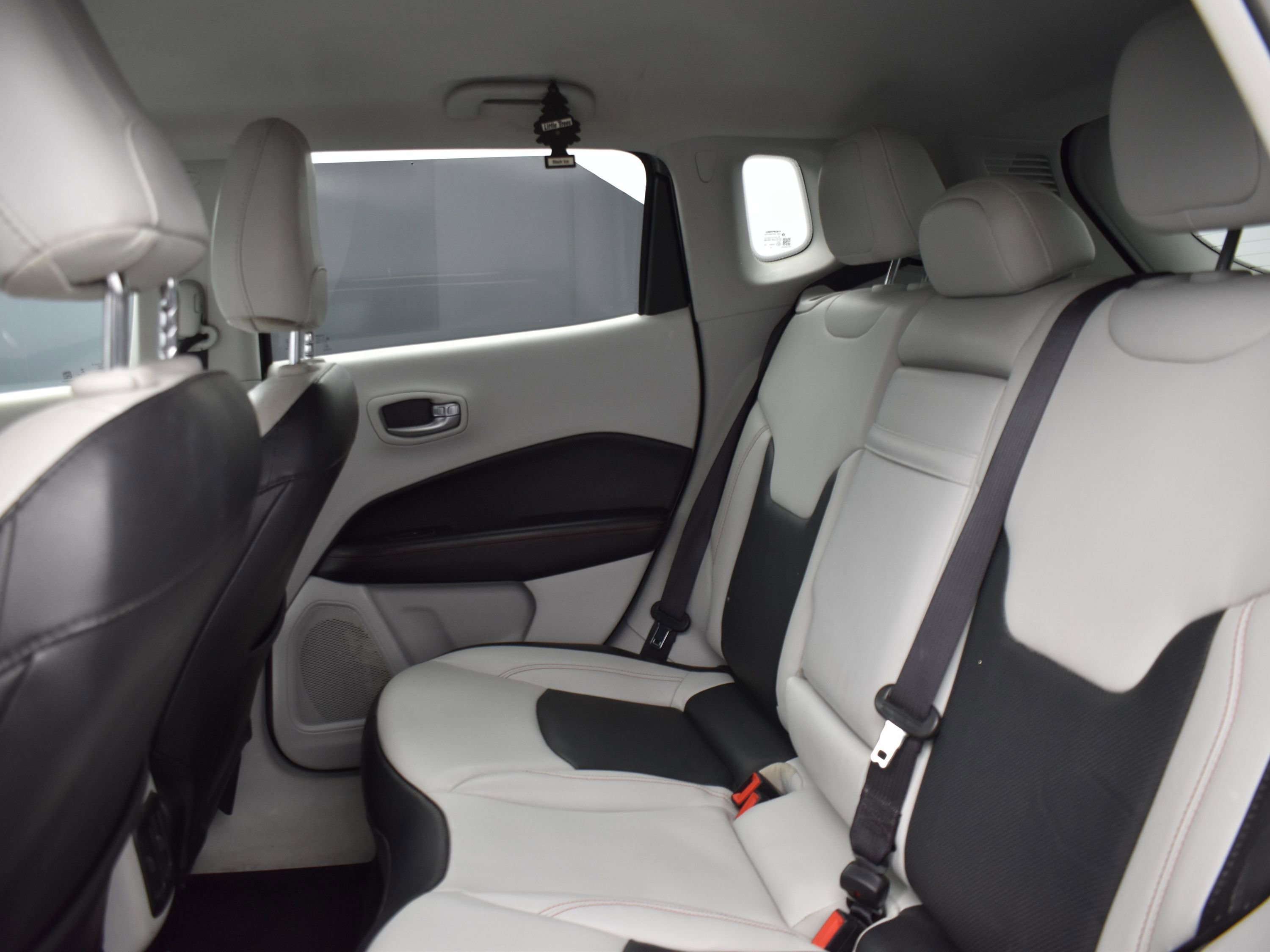 2019 Jeep Compass Limited photo 7