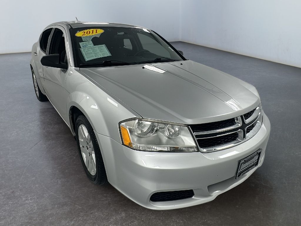 2011 Dodge Avenger Express's photo