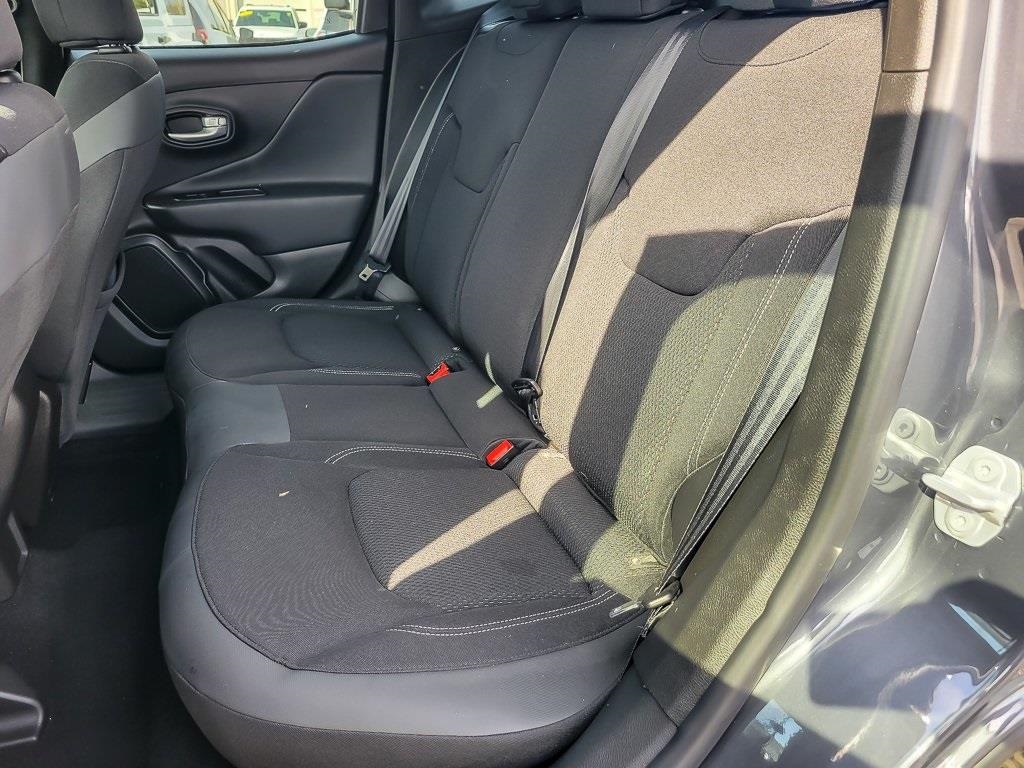 2023 Jeep Renegade Latitude Upland photo 7