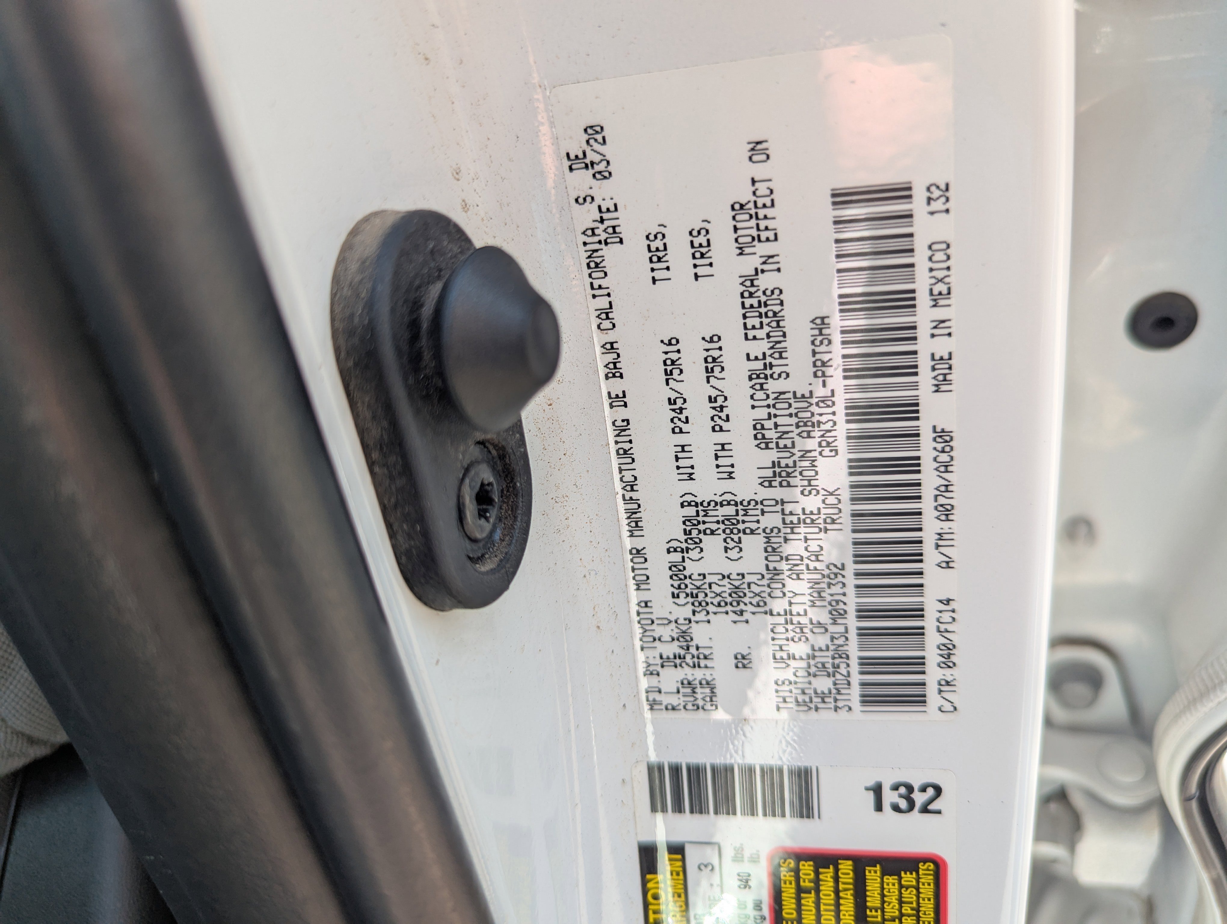 2020 Toyota Tacoma SR5 photo 3