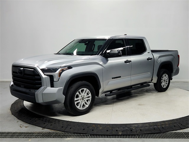 2023 Toyota Tundra SR5 photo 3