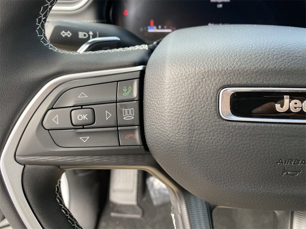 2025 Jeep Grand Cherokee Altitude X photo 24