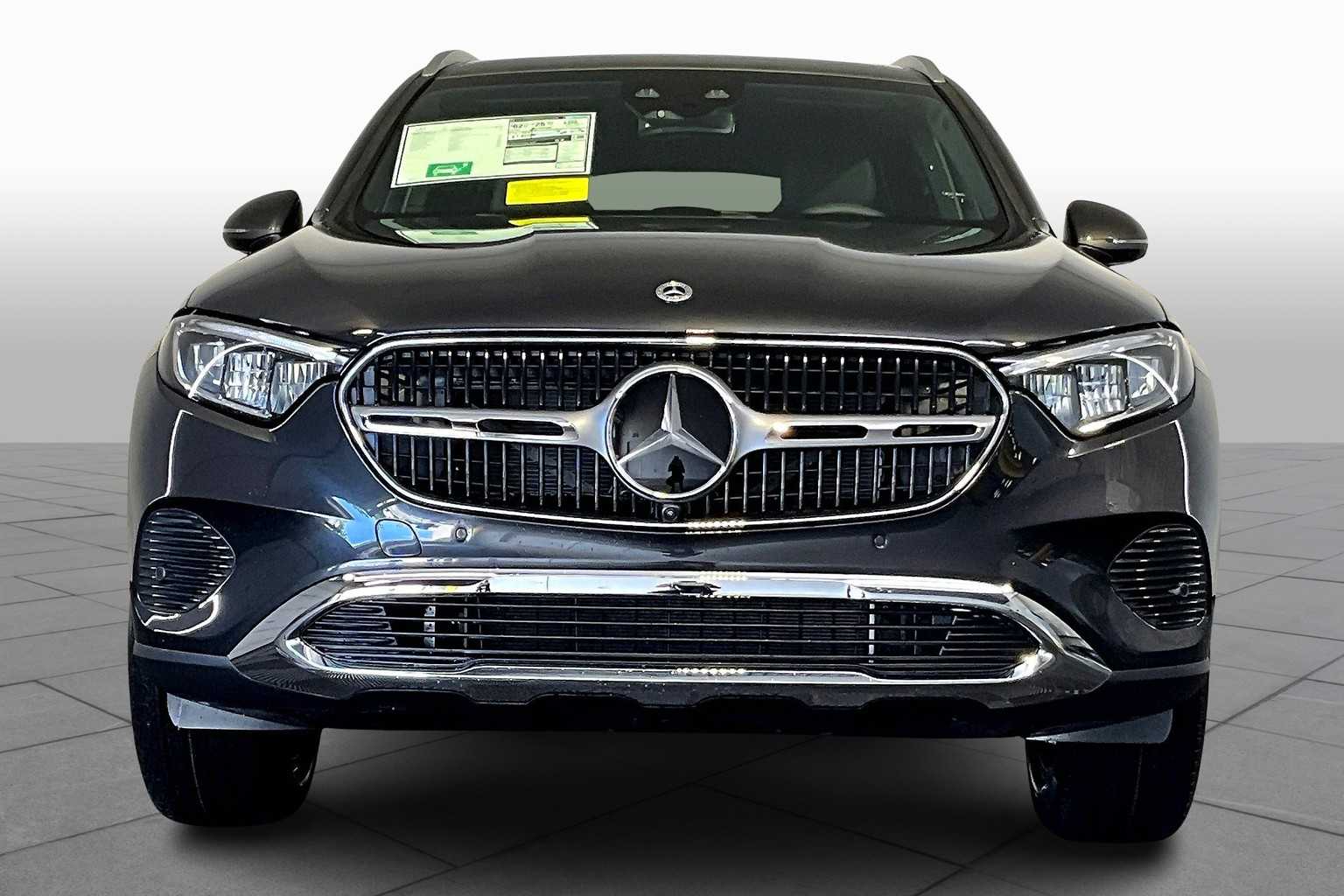 2026 Mercedes Benz GLC 350e 4MATIC photo 2