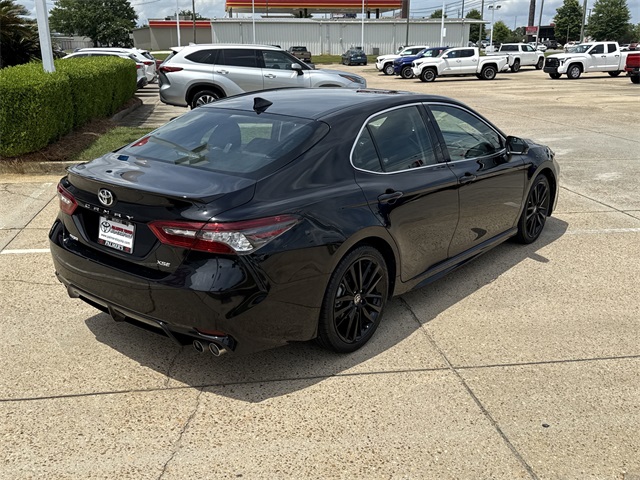 2023 Toyota Camry XSE photo 4