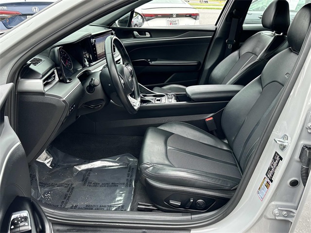 2023 Kia K5 GT-Line photo 15