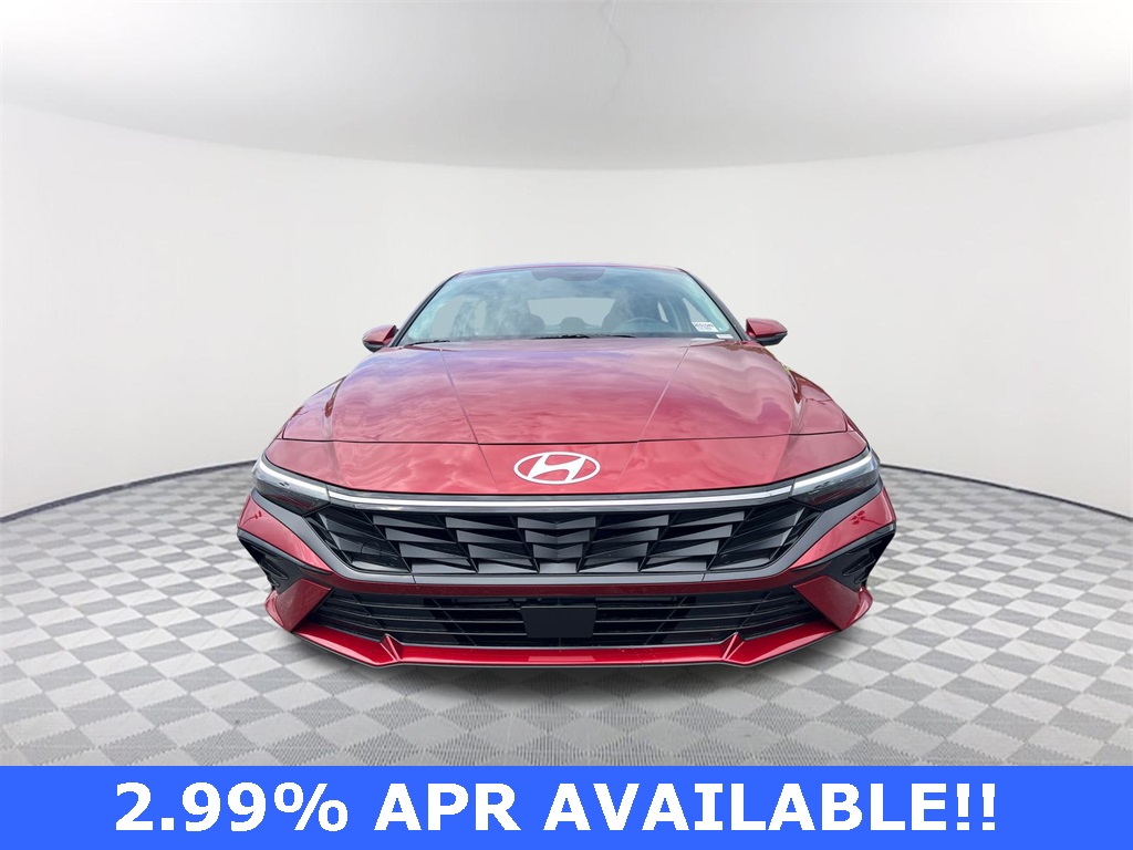 2025 Hyundai Elantra Limited photo 2