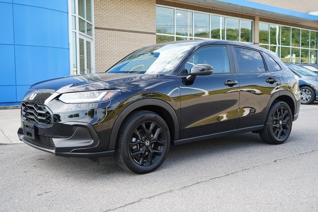 2025 Honda HR-V Sport photo 3